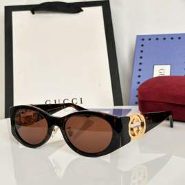 Picture of Gucci Sunglasses _SKUfw79399424fw